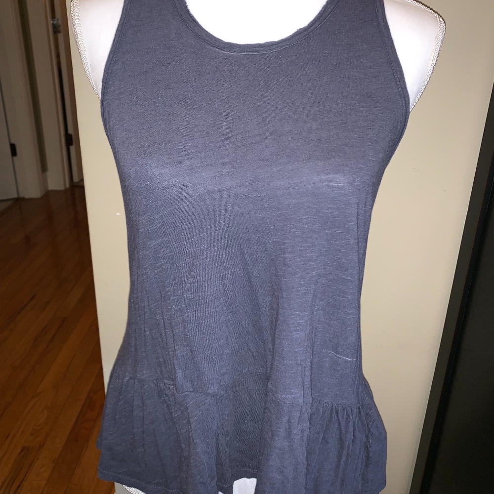 Women's Gap Top